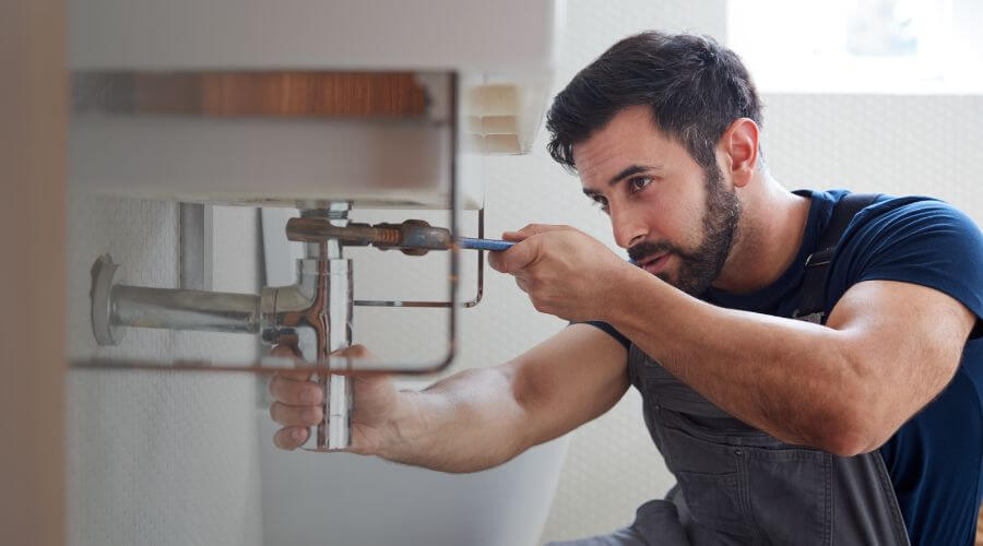 Faucet aerator cleaning/replacement in New Harmony, IN
